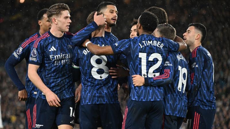 二十三年的传奇情，从挖肉少年到中年大叔，终于遇到梦中情游